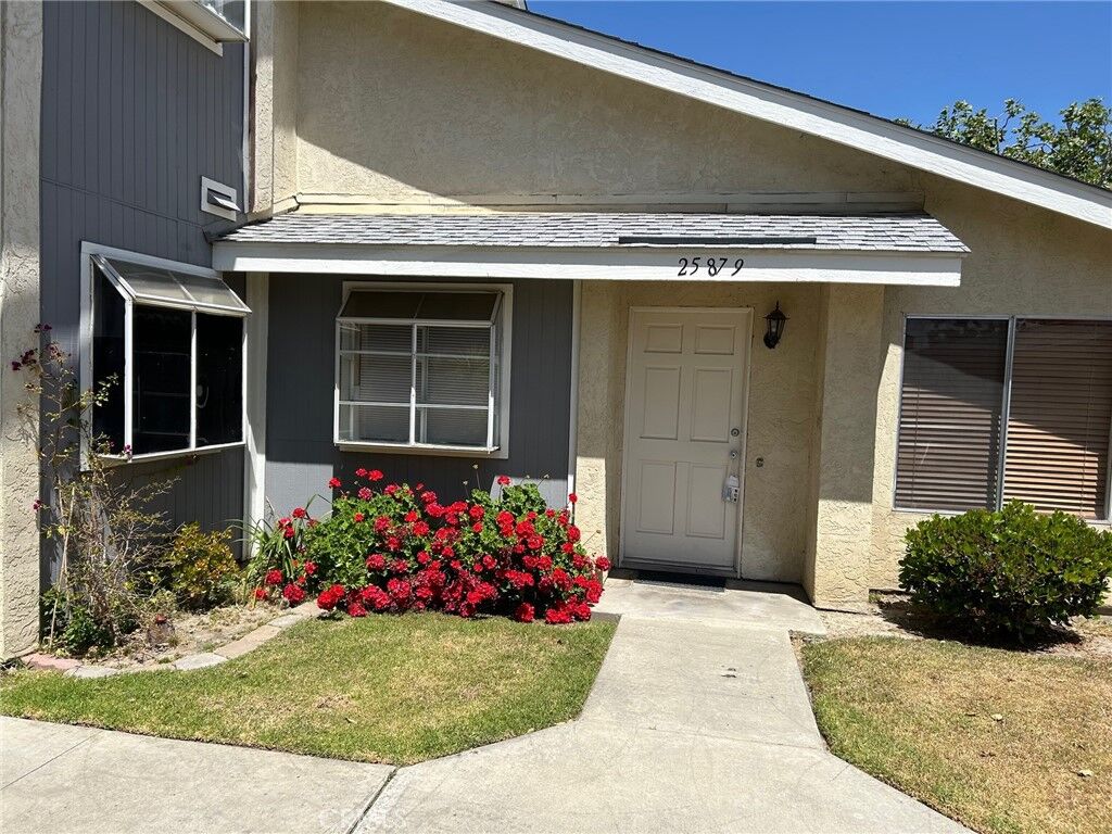 Property Photo:  25879 Baylor  CA 92544 