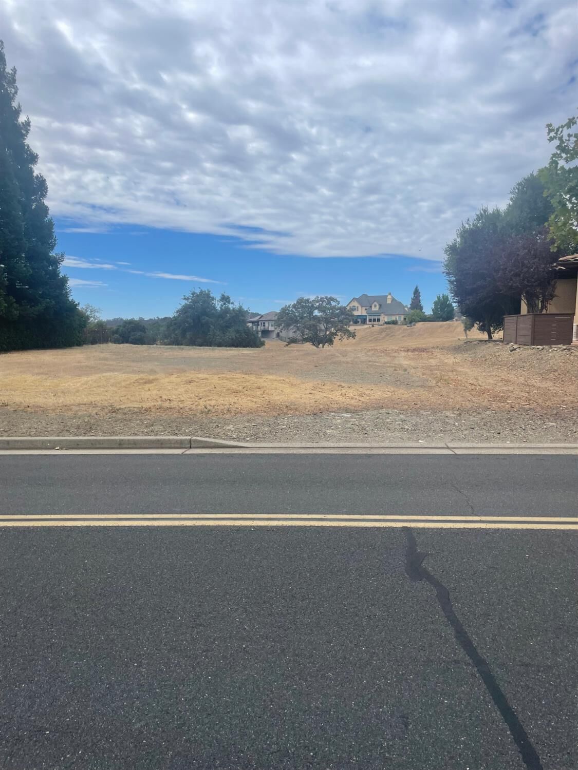 Property Photo: 2196 Oak Creek Drive CA 95228
