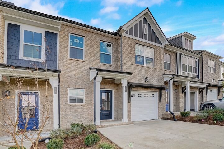 Property Photo:  165 Rothwood Pvt Drive  TN 37075 