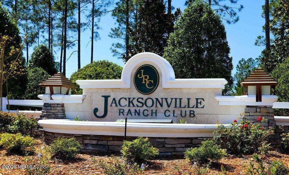 Property Photo:  11341 Saddle Club Drive  FL 32219 