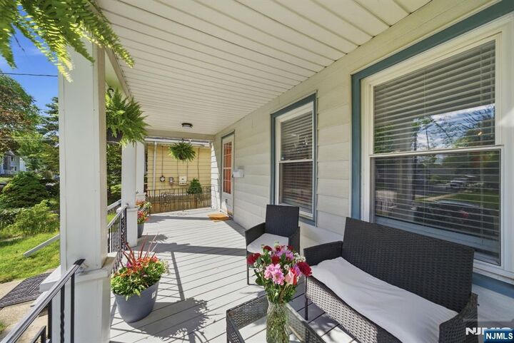 Property Photo:  42 Spring Valley Avenue  NJ 07601 