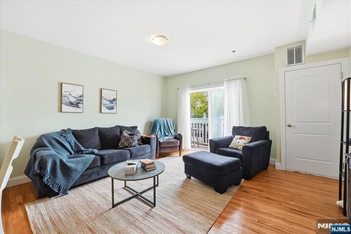 Property Photo: 902 N 5th Street 207 NJ 07107