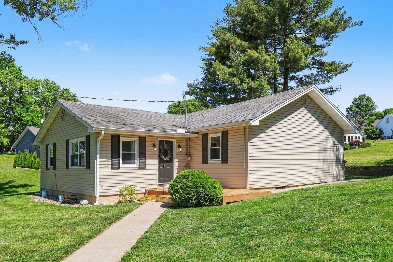 Property Photo:  31 Central Avenue  KY 41094 