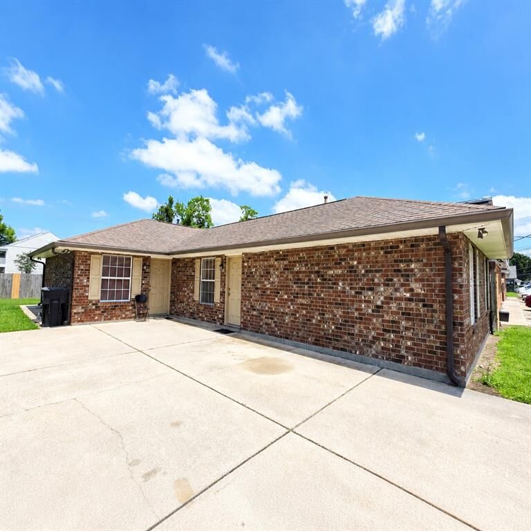 Property Photo:  205 Omega Street A  LA 70037 