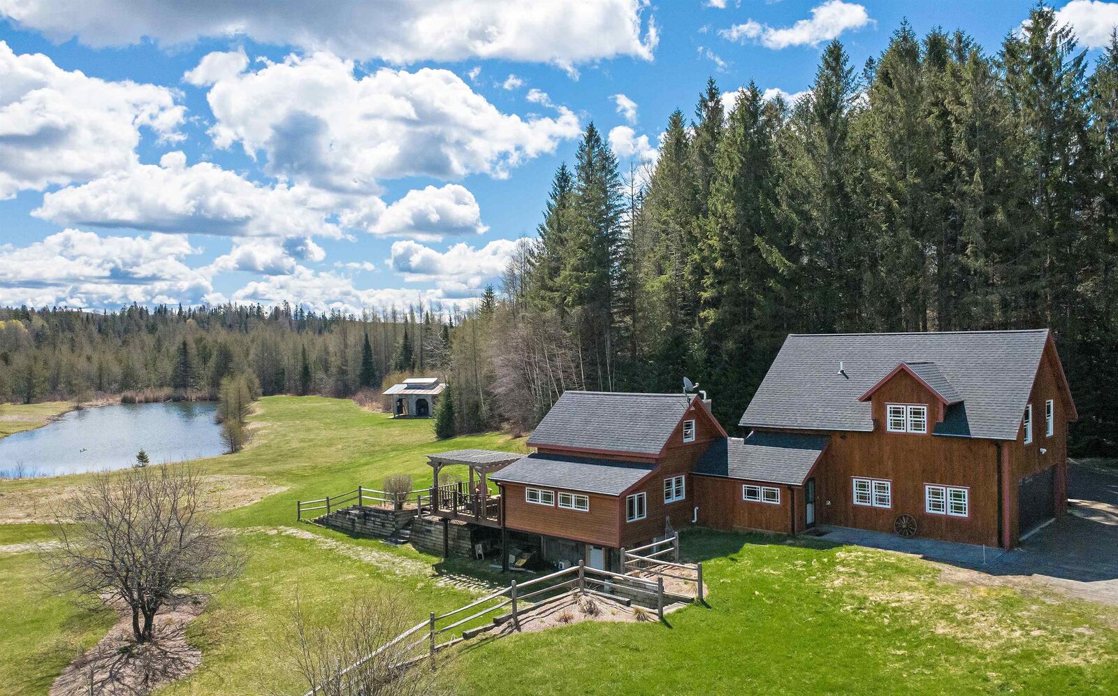 Property Photo:  63 Stevens Hill East  VT 05873 
