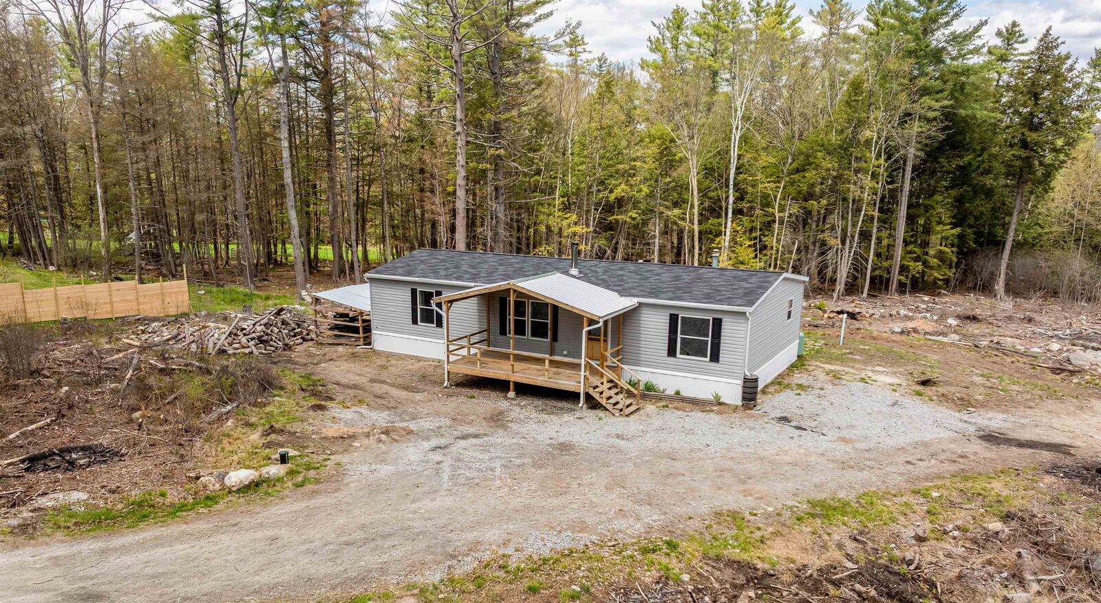Property Photo:  416 Bradford Road  NH 03773 