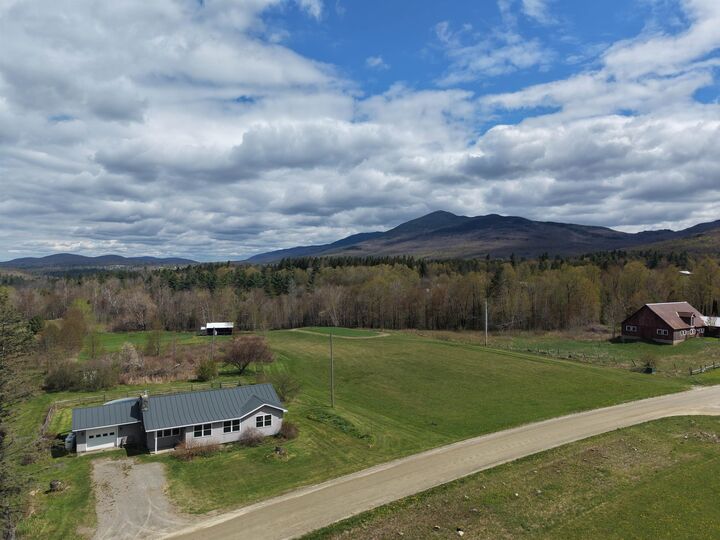 Property Photo:  262 Grimes Road  VT 05443 