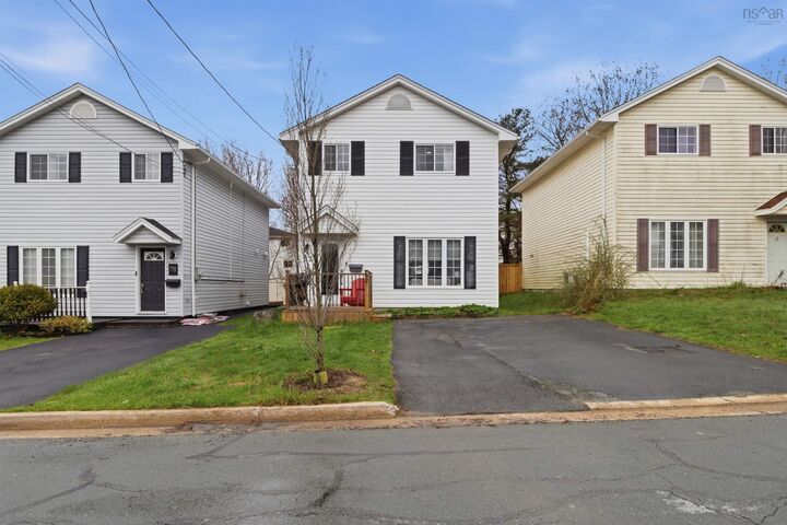 Property Photo:  82 Abrams Way  NS B3P 2S1 