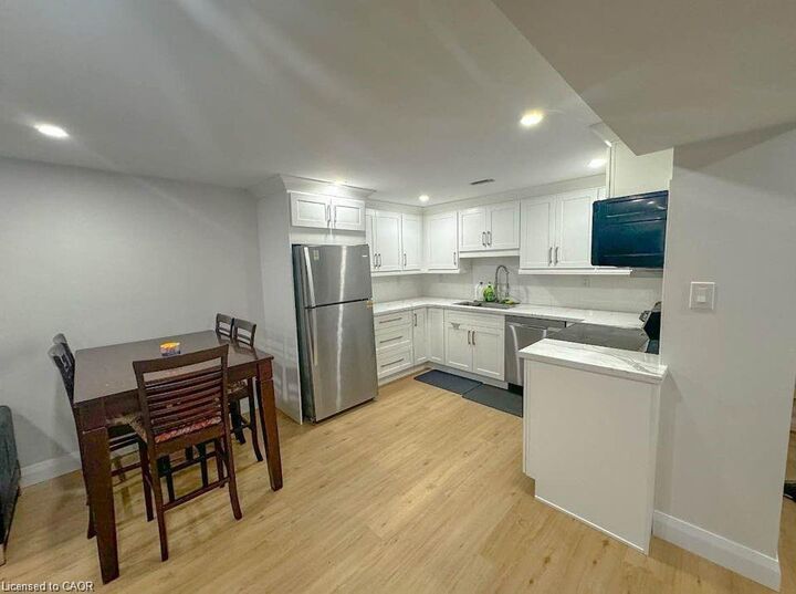 Property Photo:  22 Hebel Place Lower  ON N2G 3J4 