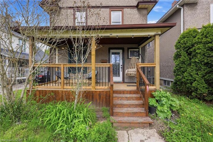 Property Photo: 54 Evan Street ON L3B 3V5