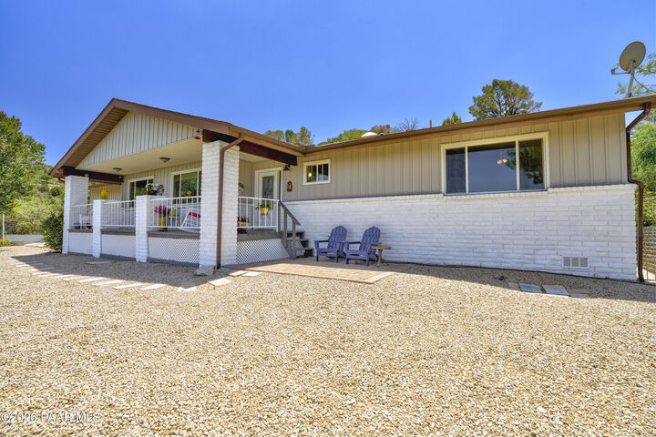 Property Photo:  820 Devereaux Drive  AZ 86303 