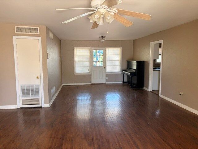 Property Photo: 2905 Ave W TX 79549