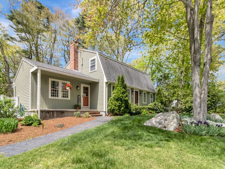 Property Photo:  5 Juniper Dr  MA 02048 