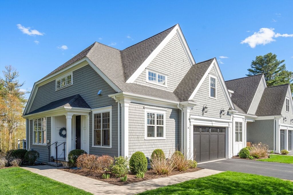 Property Photo:  16 Garrison Way 16  MA 01741 
