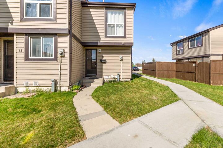 Property Photo:  3029 Rundleson Road NE 53  AB T1Y 3Z5 