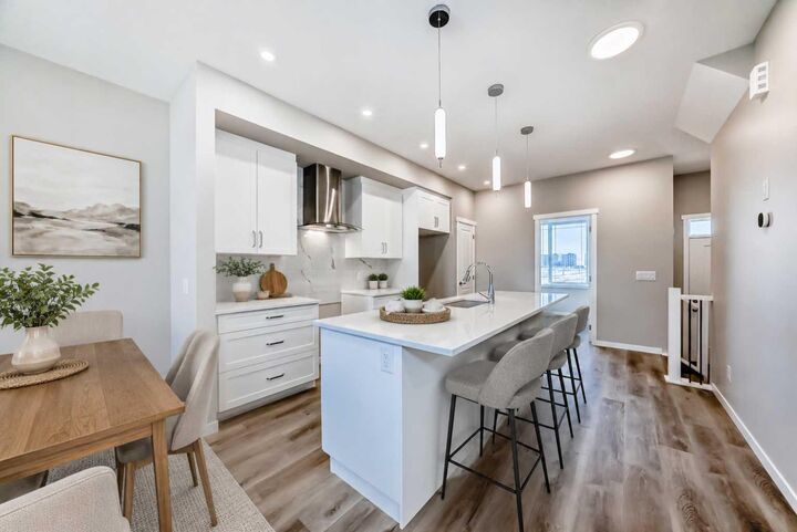 Property Photo:  1308 Mahogany Boulevard SE  AB T3M 4E3 