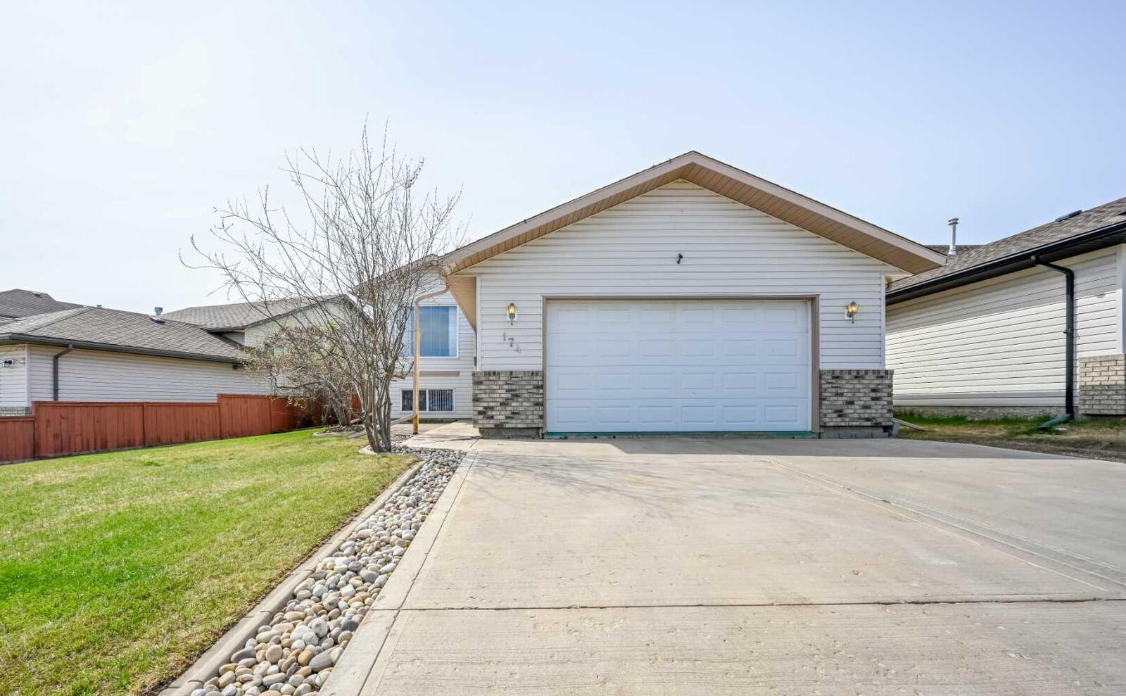 Property Photo:  174 Crystal Heights Lane  AB T8X 1R7 