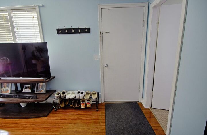 Property Photo:  5014 48 Street  AB T1G 1H1 