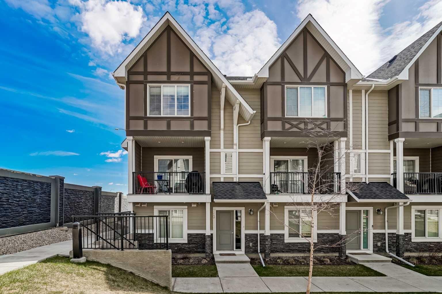 Property Photo:  210 Nolanlake Villas NW  AB T3R 0Z7 