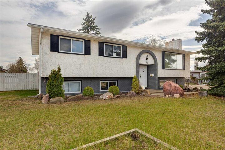 123 Nolan Street — photo 1