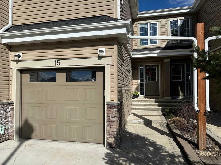 Property Photo:  15 Golden Crescent  AB T4P 2P9 