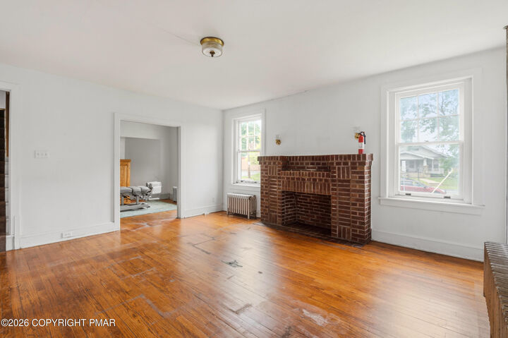 Property Photo:  1967 W Union Boulevard  PA 18018 