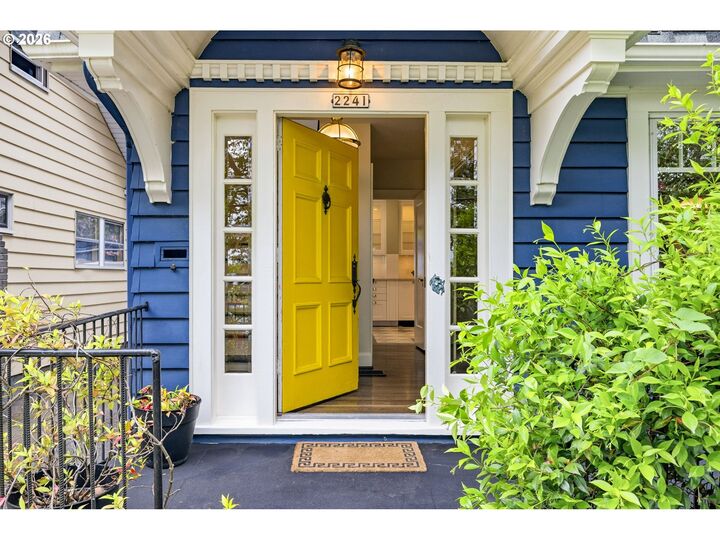 Property Photo: 2241 NE 33rd Ave OR 97212