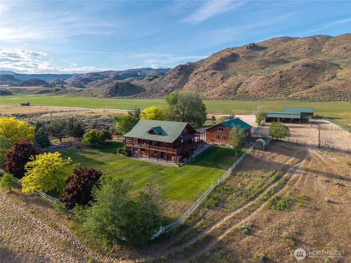 Property Photo: 112 Pine Creek Road WA 98855