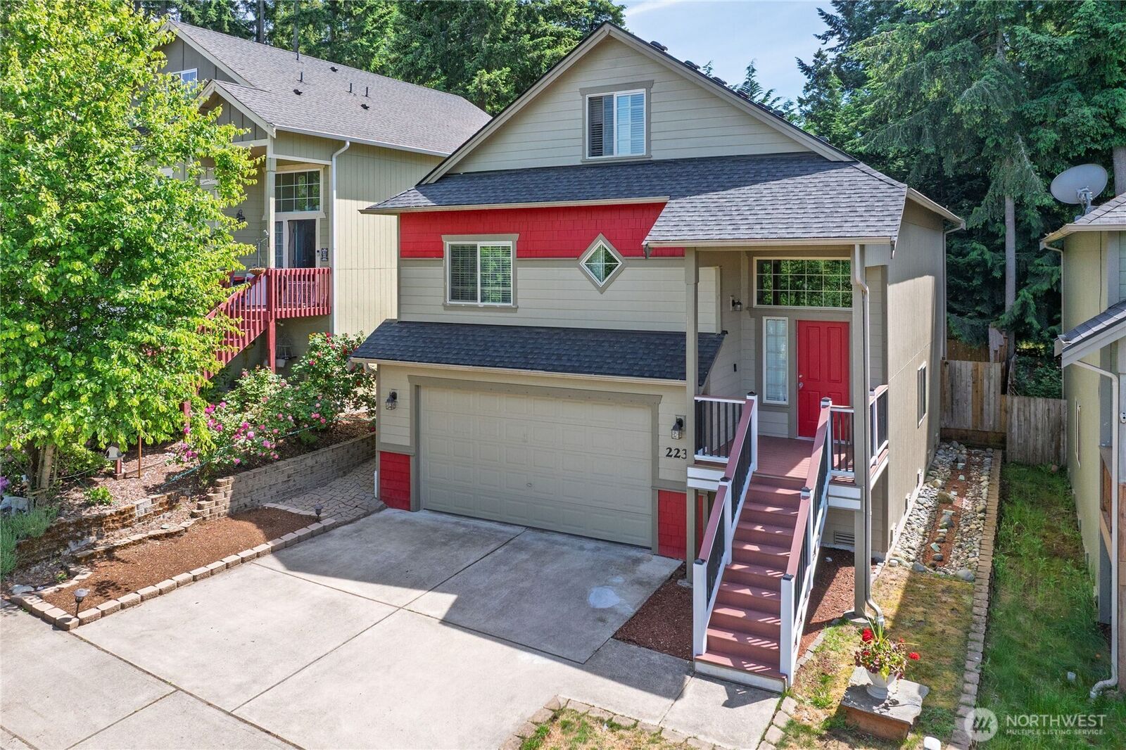 Property Photo:  2231 SE Kelby Circle  WA 98366 