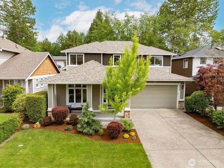 Property Photo:  6008 NE 1st Circle  WA 98059 