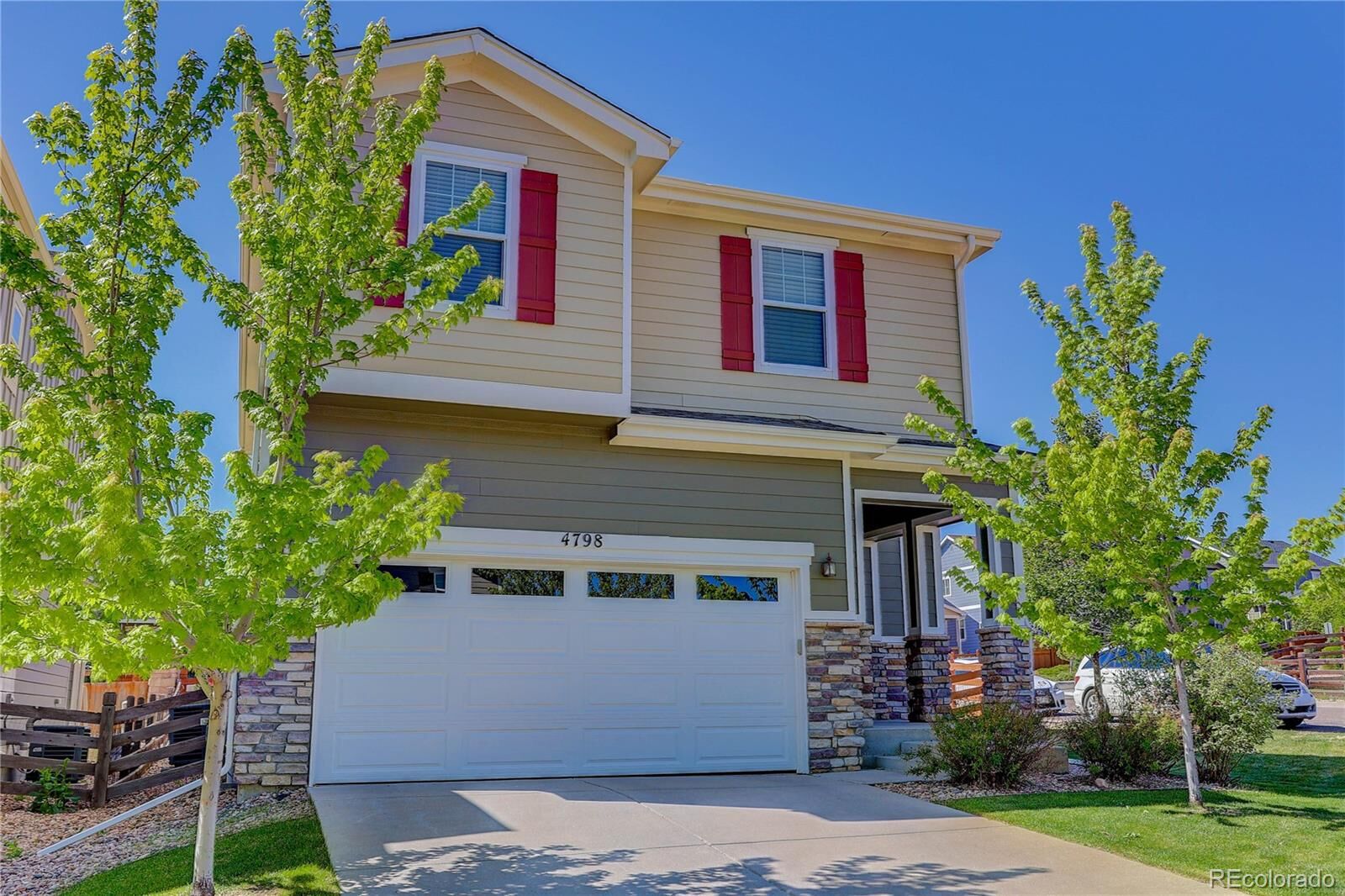 Property Photo:  4798 S Picadilly Court  CO 80015 