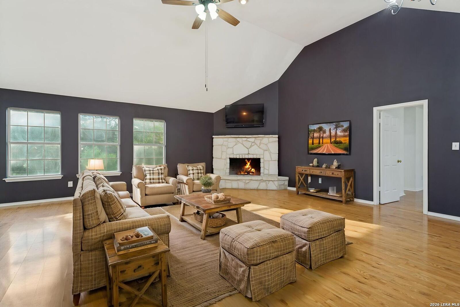 Property Photo:  1129 Desert Gold  TX 78006 