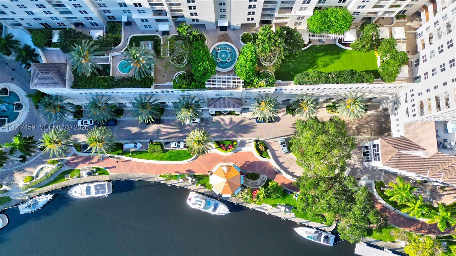 Property Photo:  511 SE 5th Ave 823  FL 33301 