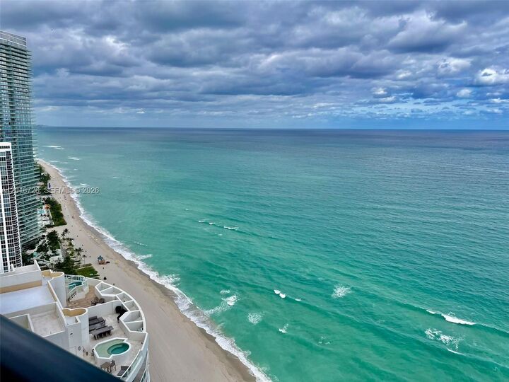 The Emerson Lima Real Estate Group