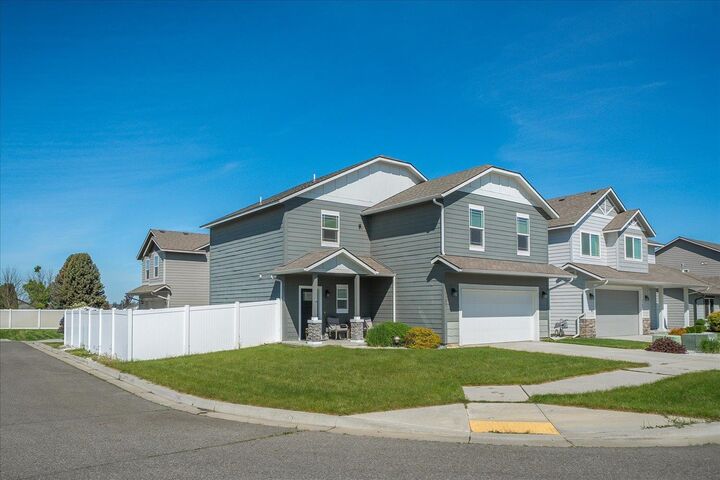 Property Photo: 1705 N Arties Rd WA 99016