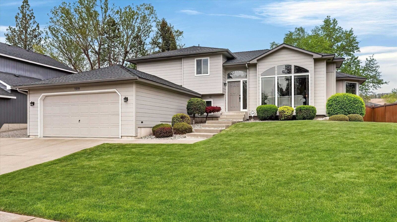 Property Photo:  7210 N Deschutes Dr  WA 99208 