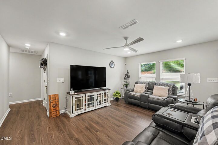 Property Photo:  509 Kayak Court  NC 27302 