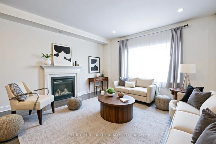 Property Photo: 5 Cypress Point Street ON L4N 6J9