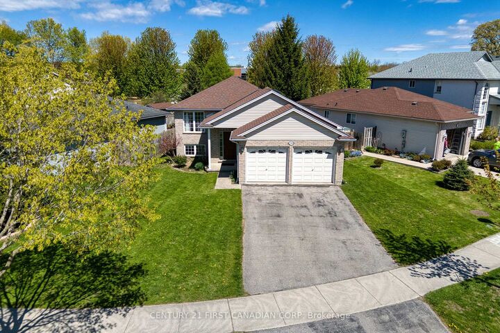 Property Photo: 1761 Devos Drive ON N5X 4H9