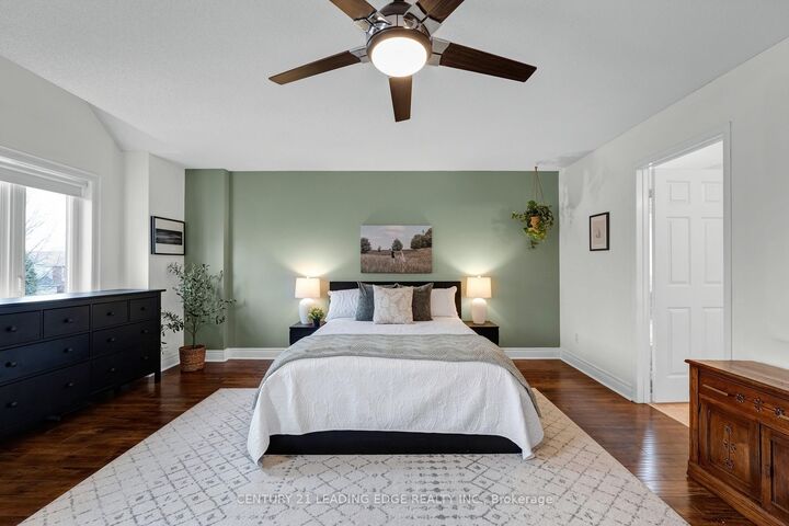 Photo de la propriété:  529 Pelletier Court  ON L3X 2N7 