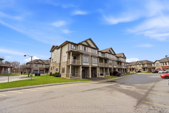 Property Photo: 77 Diana Avenue 160 ON N3T 0R6