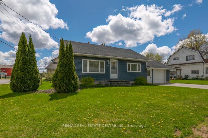 Property Photo: 111 Elizabeth Street W ON N0G 1R0