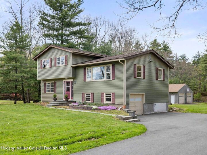 Property Photo:  27 Marion  NY 12458 