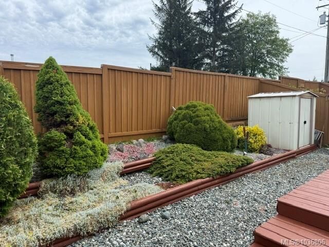 Property Photo:  7300 Columbia St 5  BC V0N 2P0 