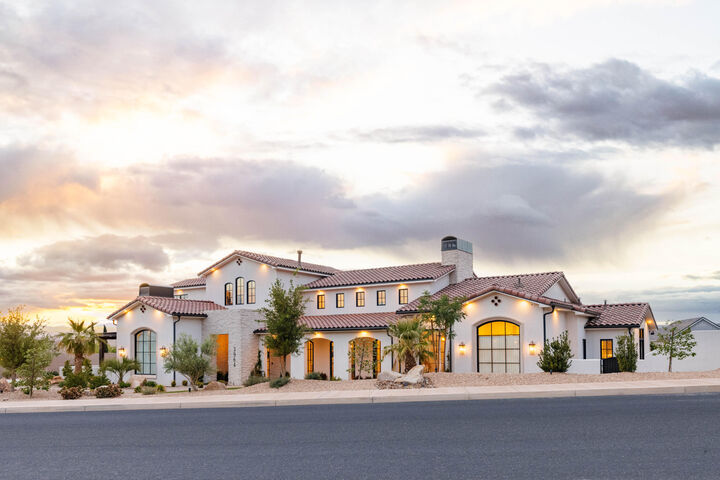 Property Photo: 3964 S Little Valley Rd UT 84790