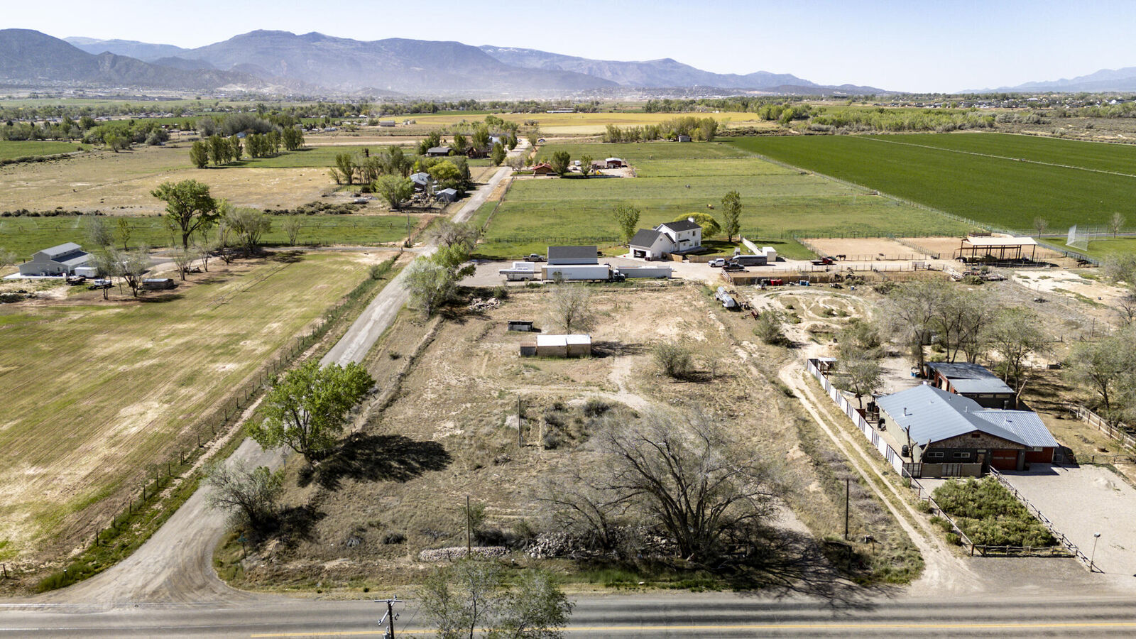 Property Photo:  1211 W Midvalley Rd  UT 84721 