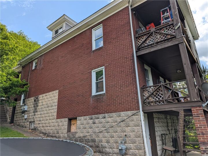 Property Photo: 825 Benwood Ave PA 15136
