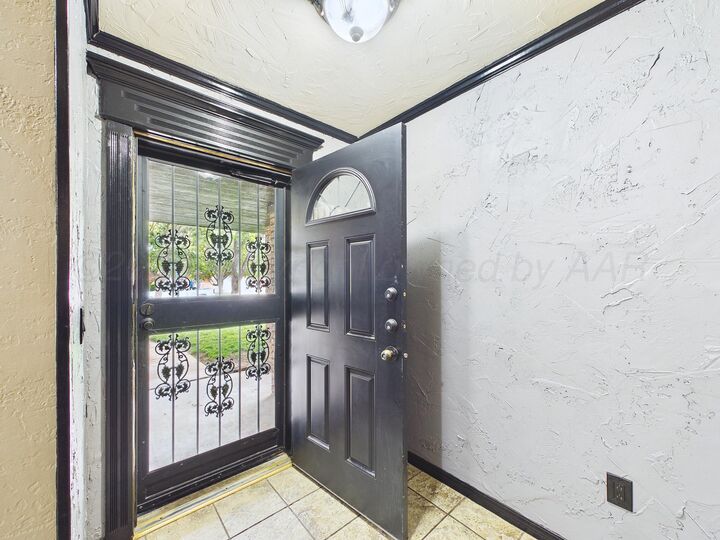 Property Photo: 7810 Farrell Drive TX 79121-1212