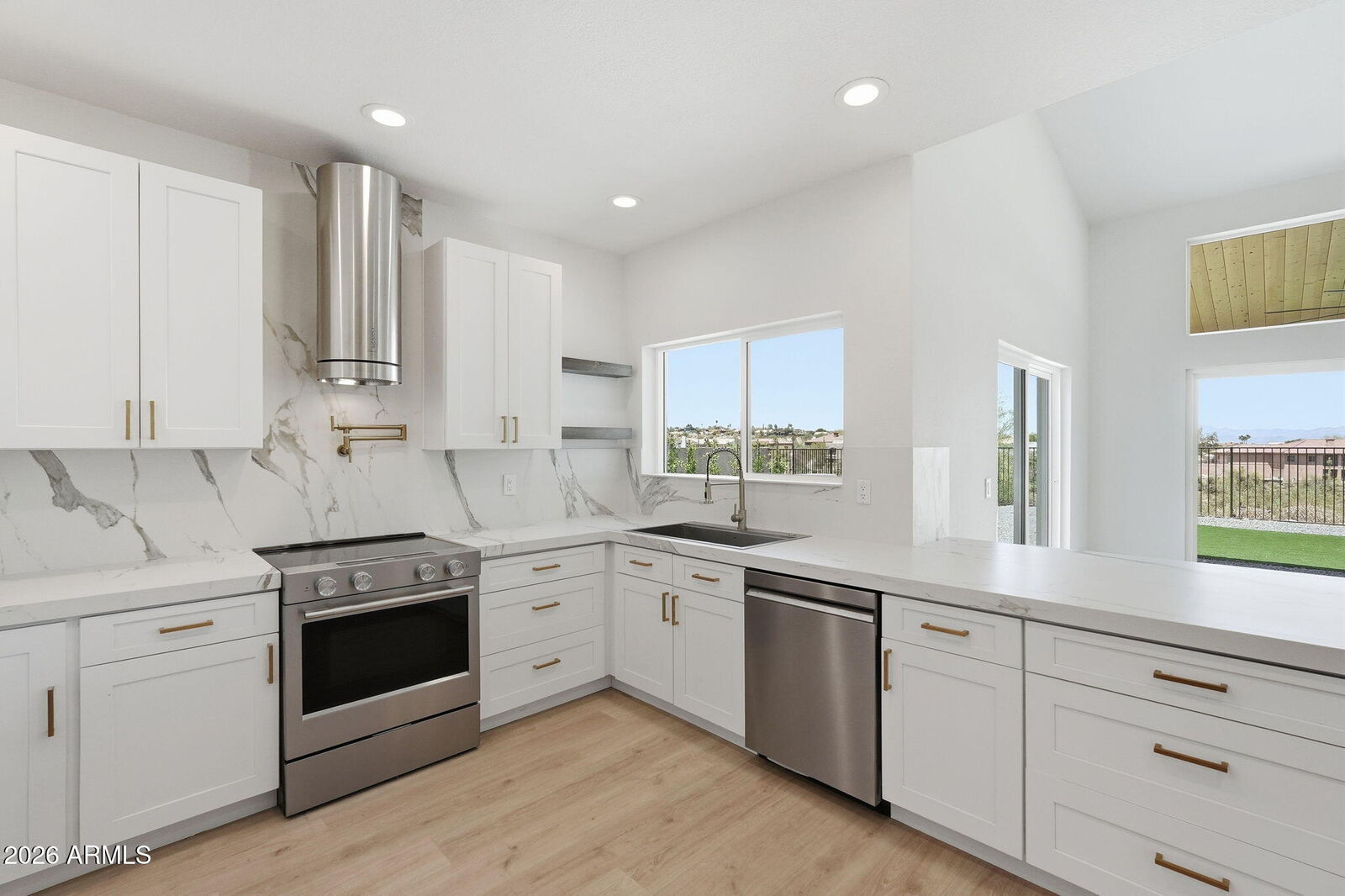 Property Photo:  15520 E Sunburst Drive  AZ 85268 
