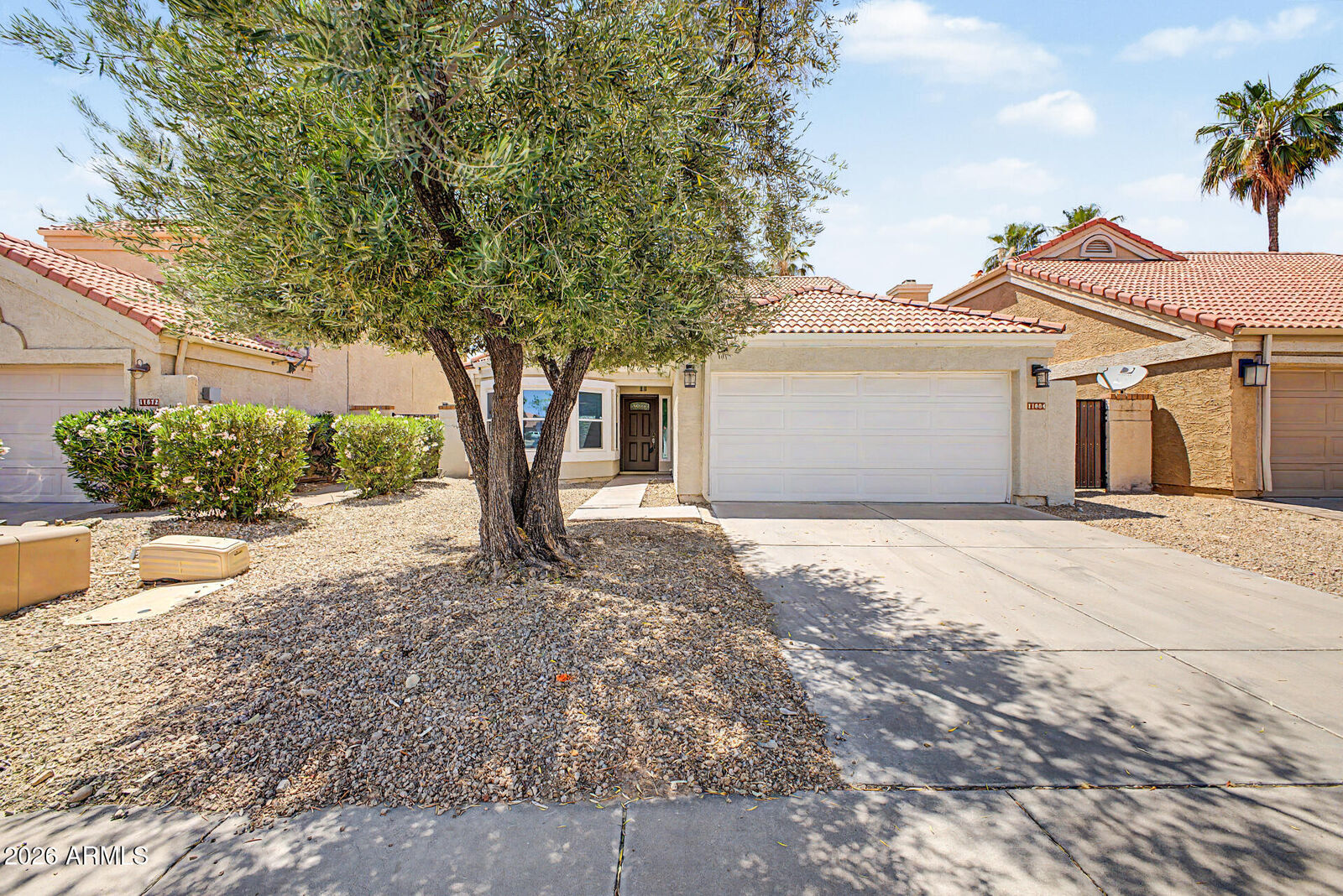 Property Photo:  11884 N 112th Way  AZ 85259 
